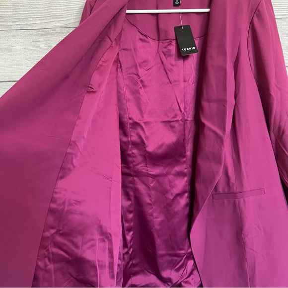 TORRID STUDIO CREPE JERSEY CLASSIC SHAWL COLLAR BLAZER NWT SIZE 3X - Picture 4 of 8